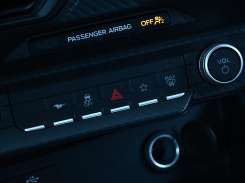 Used 2025 Ford Mustang Dark Horse image 18