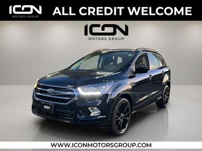 Used 2018 Ford Escape SE w/ SE Sport Appearance Package