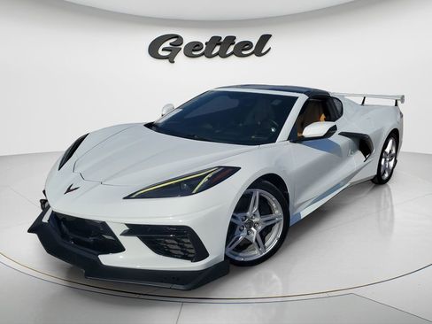 Used 2022 Chevrolet Corvette Stingray w/ Z51 Performance Package image 1