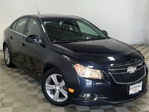 Used 2014 Chevrolet Cruze LT w/ Sun, Sound and Sport Package image 3