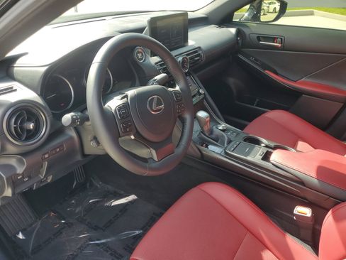 Used 2025 Lexus IS 300 w/ Premium Package RWD image 19