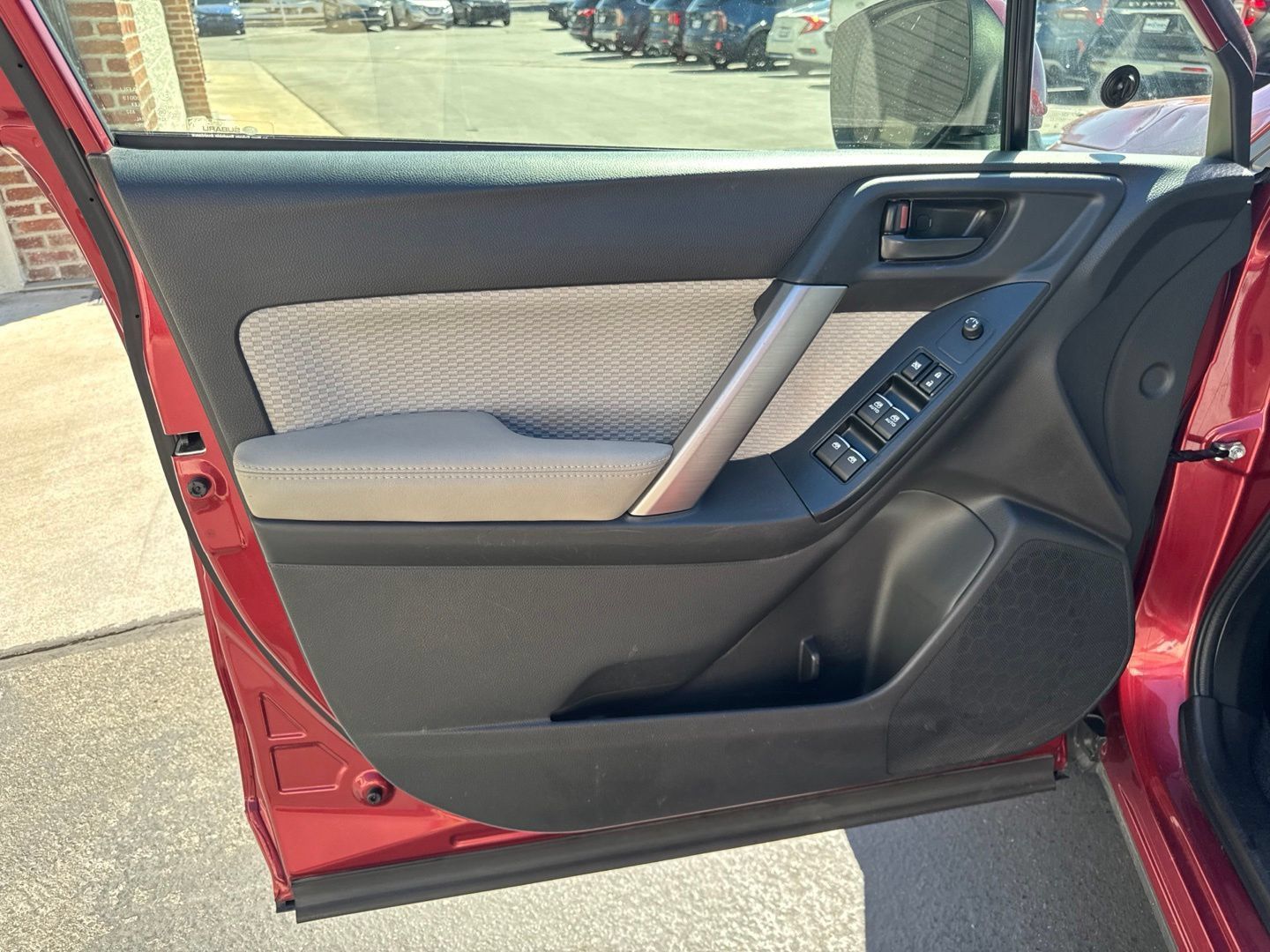 Used 2018 Subaru Forester 2.5i Premium w/ Protection Package #3A AWD/4WD image 18