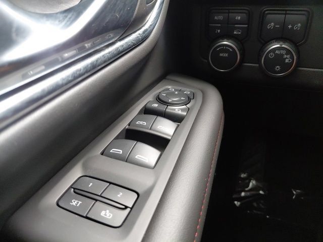 Used 2024 Chevrolet Tahoe RST w/ RST Performance Edition AWD/4WD image 22