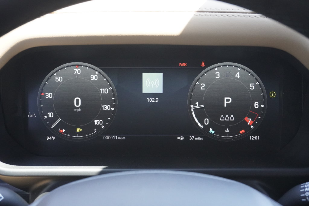 New 2026 Land Rover Defender 110 S AWD/4WD image 11