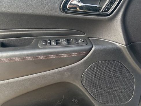 Used 2024 Dodge Durango GT image 16