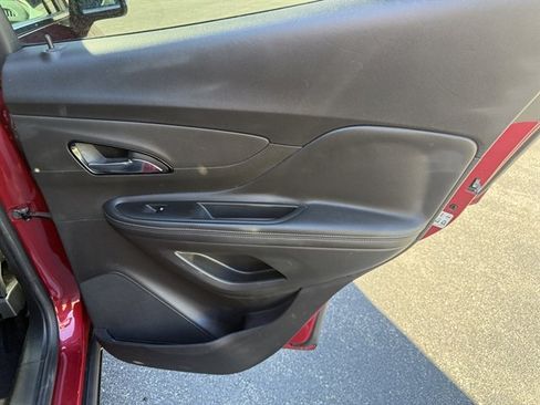 Used 2017 Buick Encore Essence FWD image 39
