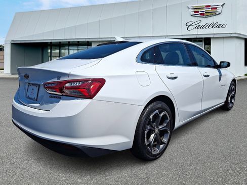 Used 2022 Chevrolet Malibu LT FWD image 6