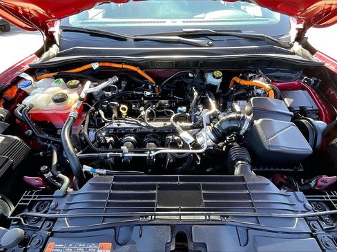 Certified 2020 Ford Escape SE Sport image 31