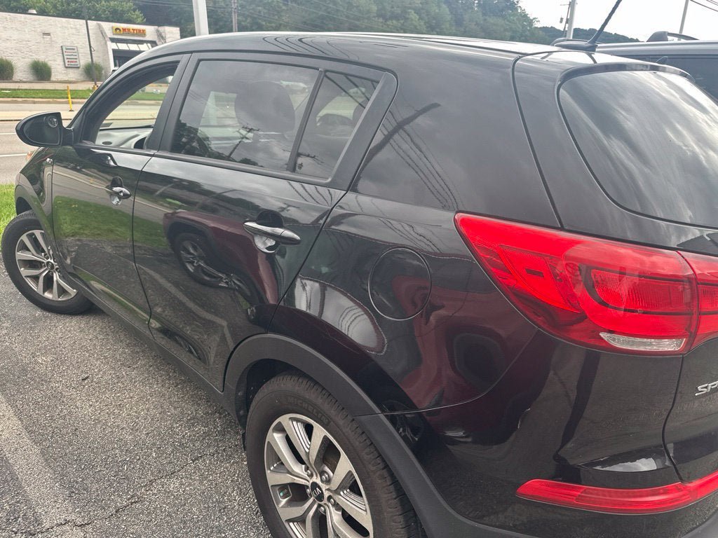 Used 2016 Kia Sportage LX AWD/4WD image 8