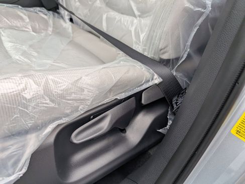 New 2026 Toyota Corolla Cross L image 10