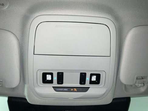 New 2026 Ford Explorer Active RWD image 23