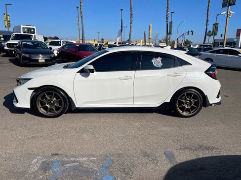 Used 2019 Honda Civic Sport image 6