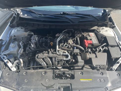 Used 2025 Nissan Altima 2.5 SV image 30