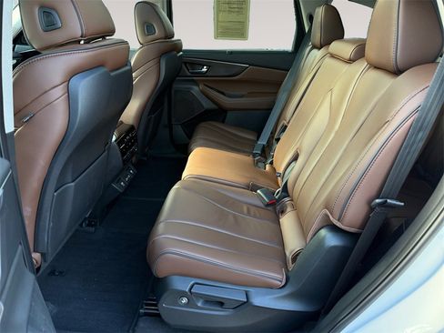 Used 2023 Acura MDX Advance image 13