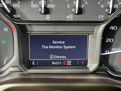 Used 2019 GMC Sierra 1500 SLT w/ SLT Premium Plus Package image 18