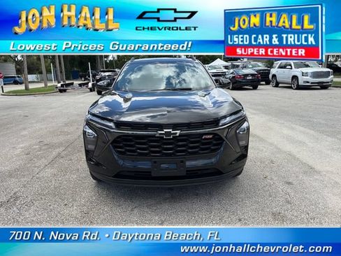 Used 2024 Chevrolet Trax RS w/ Sunroof Package FWD image 15