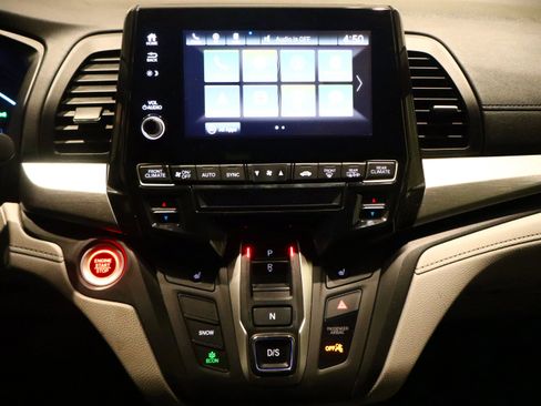 Used 2019 Honda Odyssey EX image 25