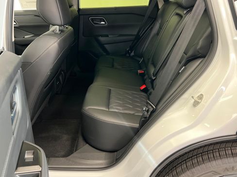 New 2026 Nissan Rogue Platinum AWD/4WD image 21