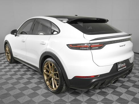 Used 2023 Porsche Cayenne Turbo GT AWD/4WD image 6