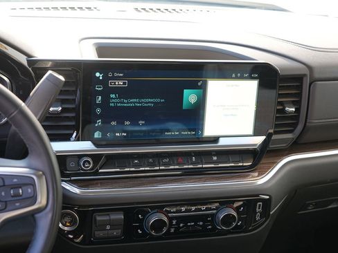 Used 2024 Chevrolet Silverado 1500 RST image 24