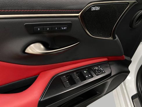 Used 2021 Lexus ES 350 F Sport image 29