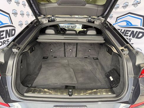 Used 2021 BMW X6 xDrive40i w/ Premium Package image 21