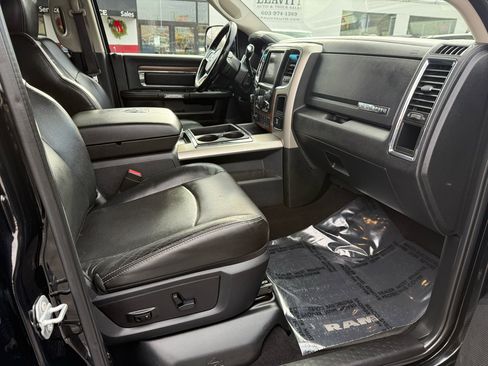 Used 2015 RAM 3500 Laramie w/ Black Appearance Group image 20