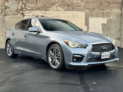 Used 2014 INFINITI Q50 Sport w/ Deluxe Technology Package image 2