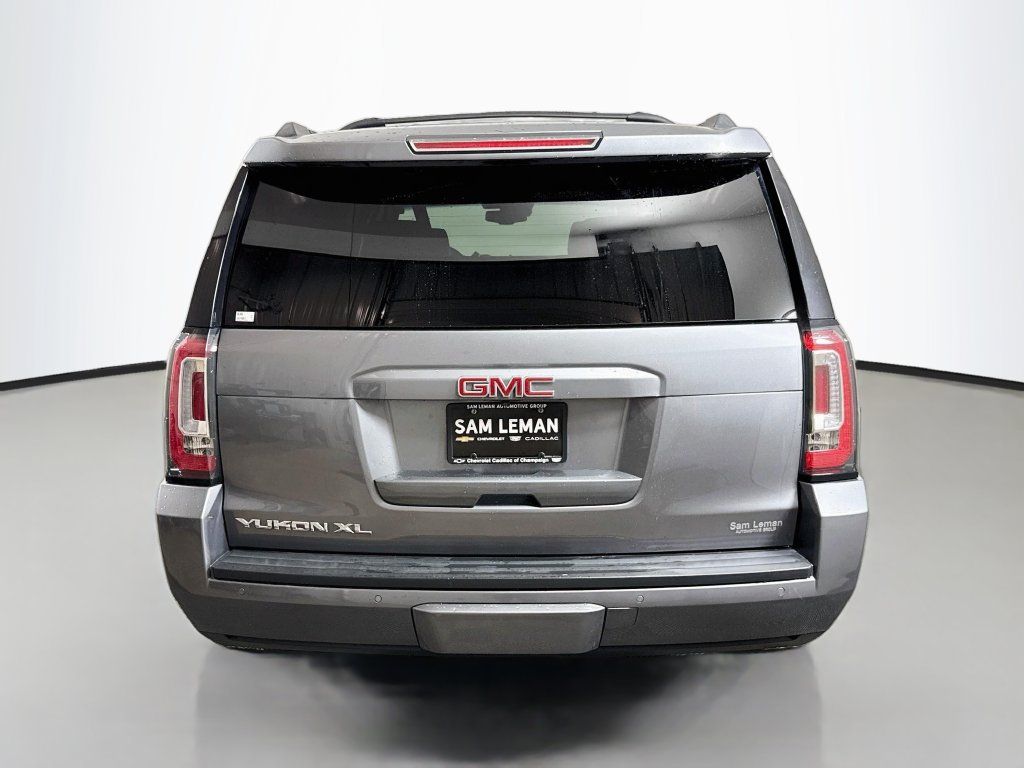 Used 2020 GMC Yukon XL SLT w/ Open Road Package AWD/4WD image 6