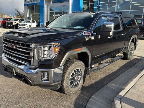 Used 2021 GMC Sierra 3500 SLT w/ SLT Preferred Package image 1