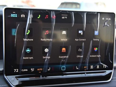 New 2026 Volkswagen Tiguan SE R-Line image 15