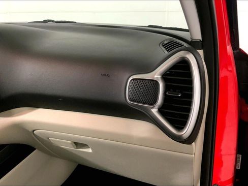 Certified 2024 Kia Soul LX FWD image 16