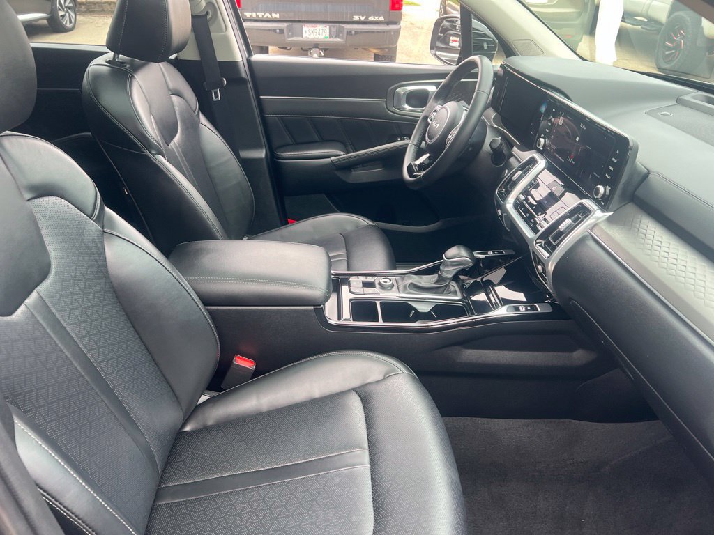 Certified 2023 Kia Sorento SX AWD/4WD image 22