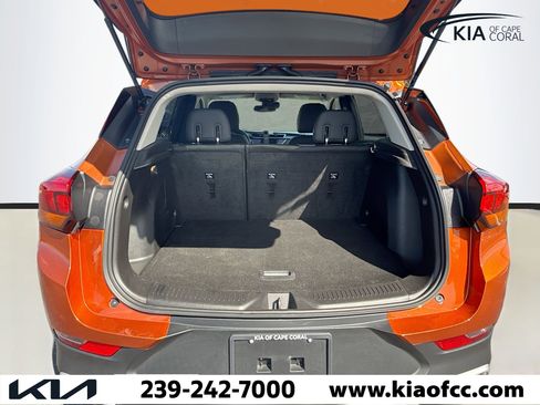 Used 2022 Buick Encore GX Select image 12