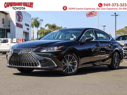 Used 2025 Lexus ES 350 w/ Premium Package