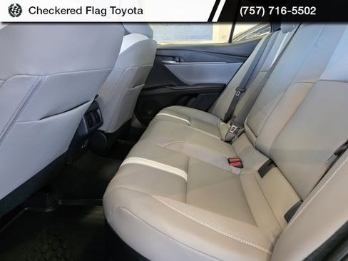 New 2026 Toyota Camry SE image 8