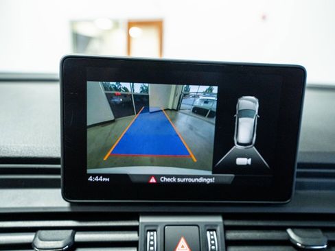 Used 2019 Audi Q5 2.0T Premium image 48