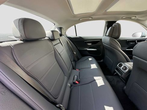 Used 2026 Mercedes-Benz C 300 Sedan image 27