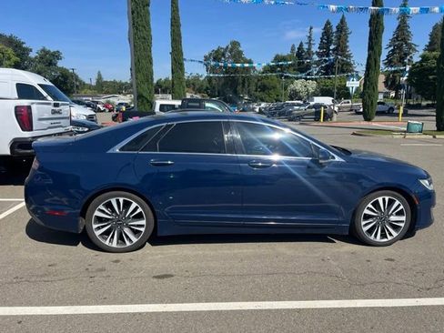 Used 2018 Lincoln MKZ Reserve w/ Technology Package FWD image 7