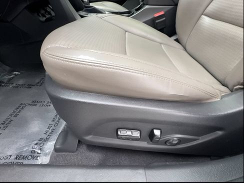 Used 2014 Hyundai Santa Fe Sport w/ Technology Package 04 FWD image 20