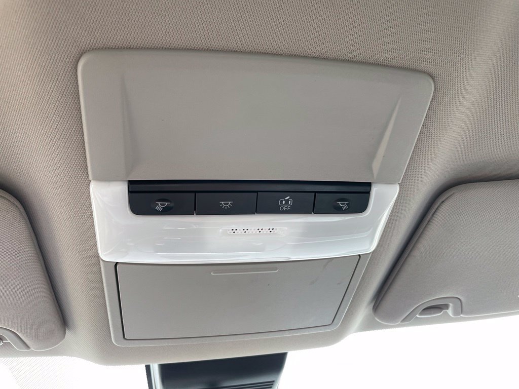 Used 2024 Nissan Altima 2.5 SR FWD image 36