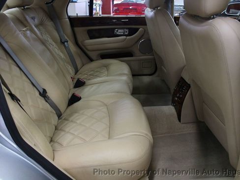 Used 2004 Bentley Arnage T image 44