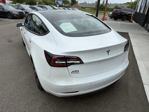 Used 2021 Tesla Model 3 Standard Range Plus RWD image 10