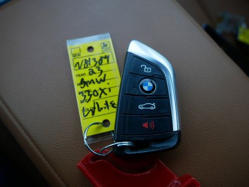 Used 2023 BMW 330i xDrive Sedan image 29