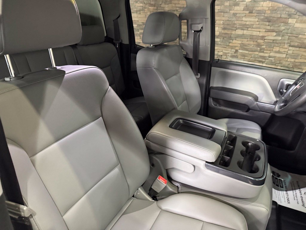 Used 2019 GMC Sierra 1500 Limited w/ Sierra Convenience Package RWD image 2