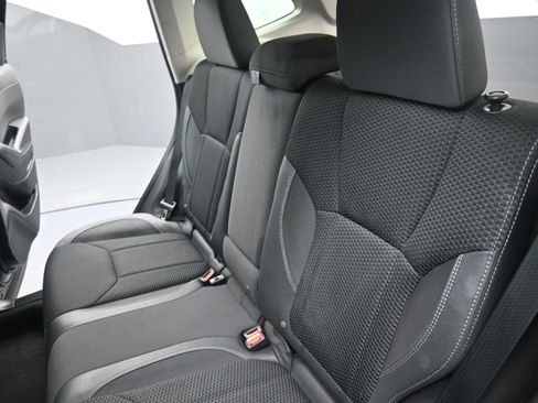 Used 2023 Subaru Forester Premium AWD/4WD image 37