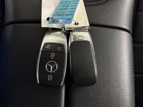 Certified 2022 Mercedes-Benz GLS 450 4MATIC image 33