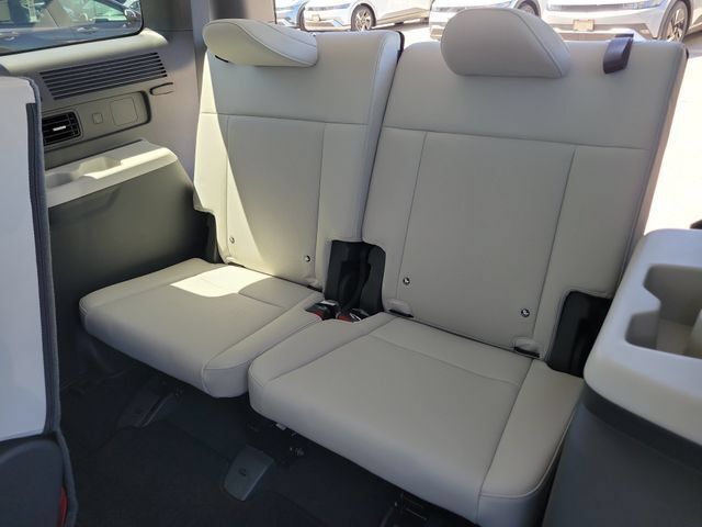 New 2026 Hyundai Santa Fe SEL FWD image 27