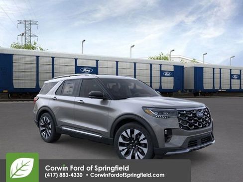 New 2026 Ford Explorer Platinum image 7