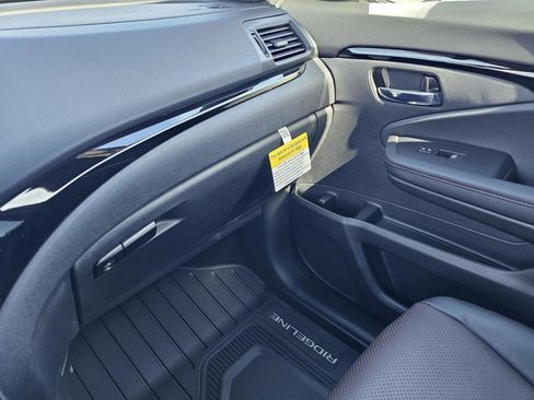 New 2026 Honda Ridgeline Black Edition image 31